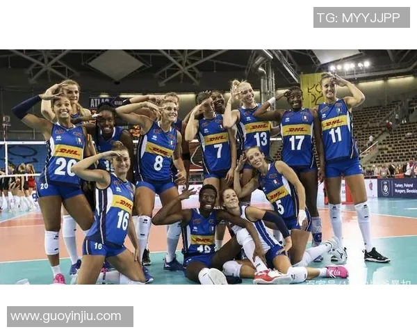 重庆排球队防守策略解析助力球队在排球赛场上崭露头角